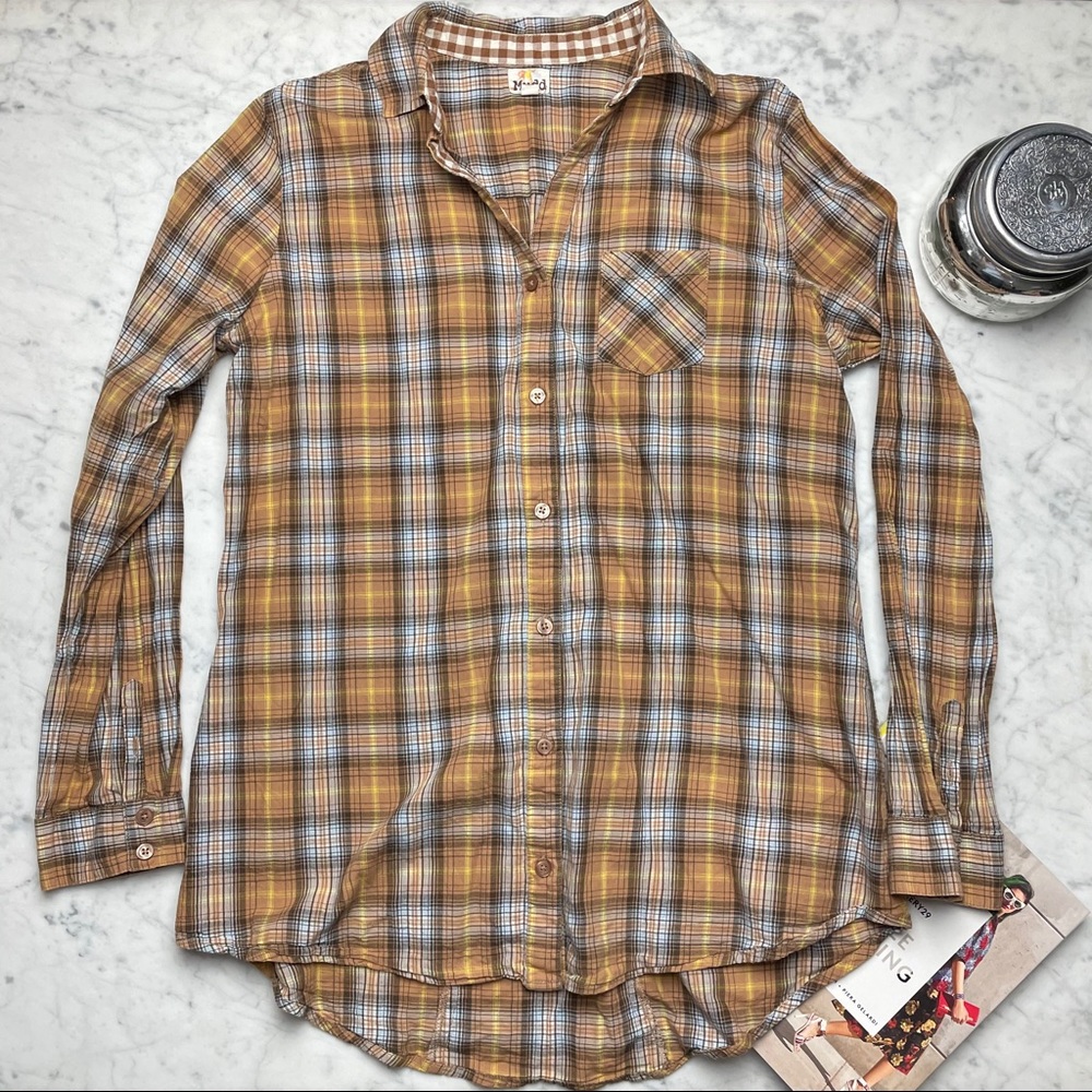 Mudd Plaid Tan Brown Long Sleeve Button Down Shirt